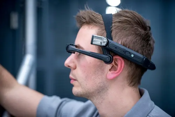 PressSupport 24 – AR-Dataglass