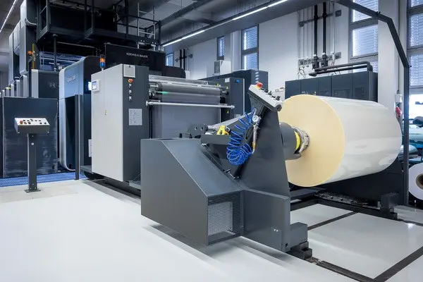 Reel Sheeter Unit on a Rapida 106 – Koenig & Bauer Sheetfed